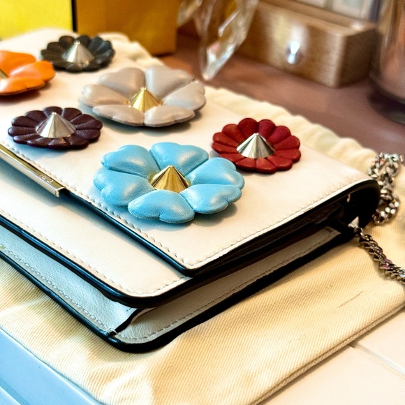 Fendi Calfskin Nappa Floral Wallet On A Chain - Picture 12 of 14